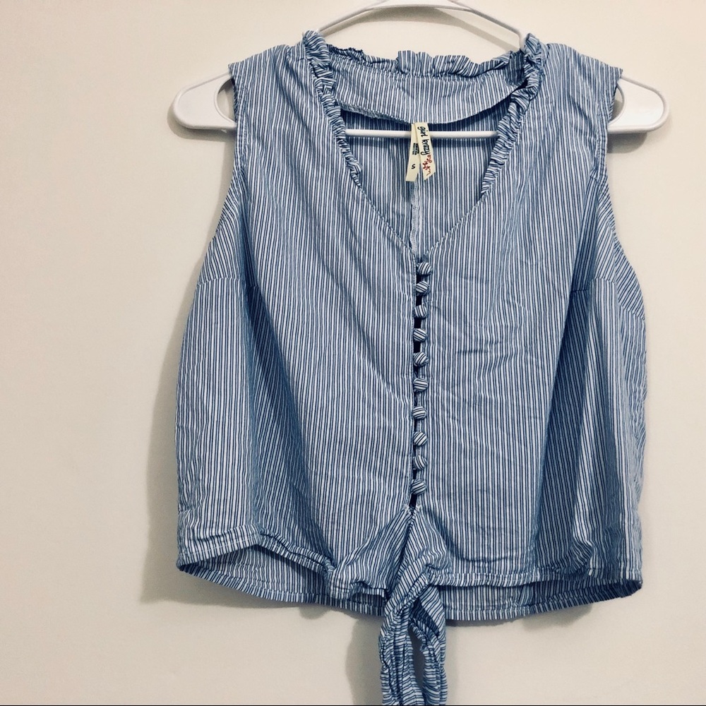 FRANCESCAS// button detailed blue tank